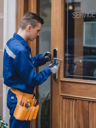 Installation of statcom